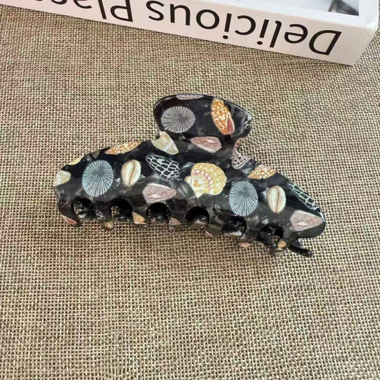 Jumbo Floral Seashell Hair Claw Clips | 40H1123: Black