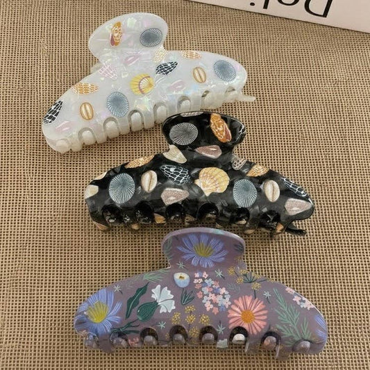 Jumbo Floral Seashell Hair Claw Clips | 40H1123: Black